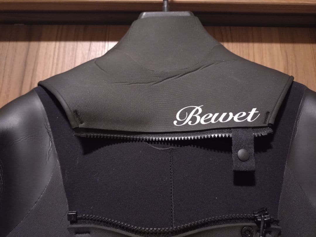 BeWet 5m/3mセミドライウェットスーツ M/Lサイズ