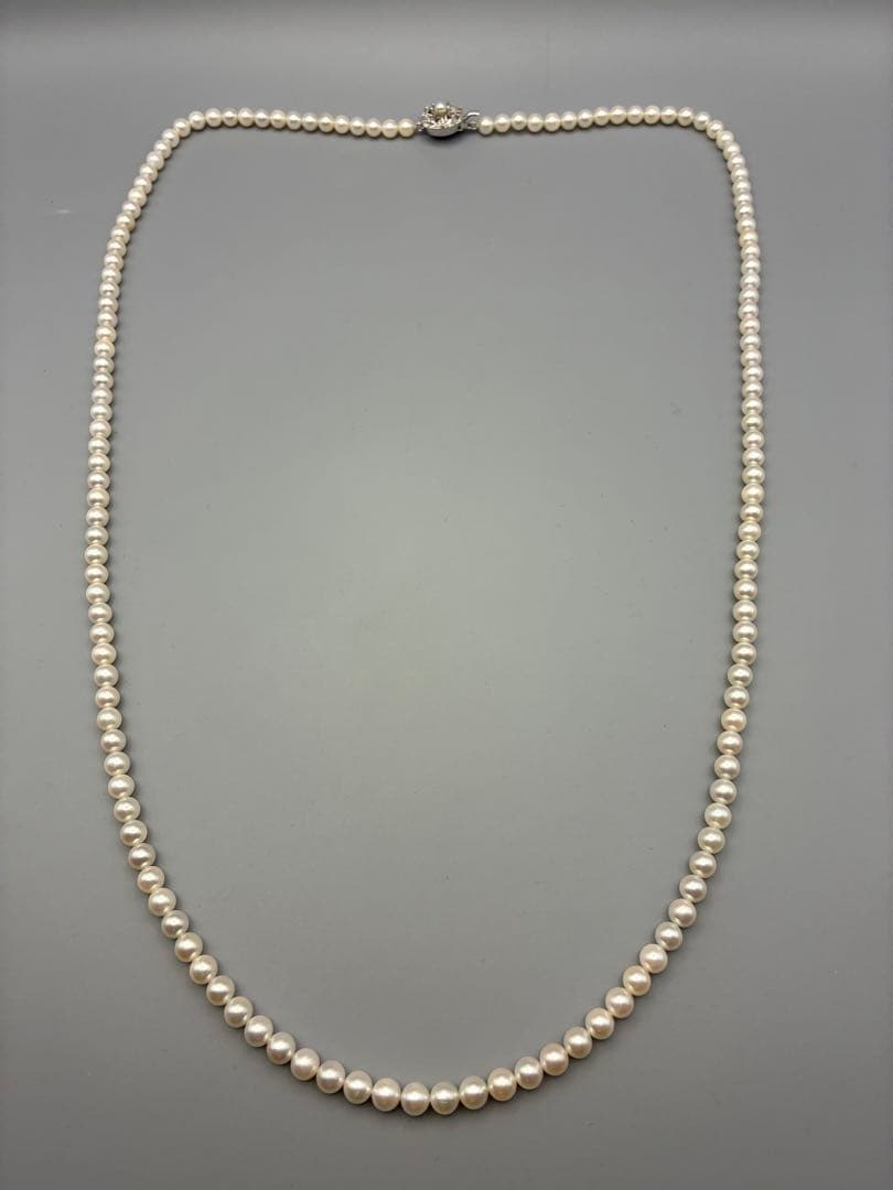 アコヤ真珠　本真珠　 0.6cm ロング　83cm レディース