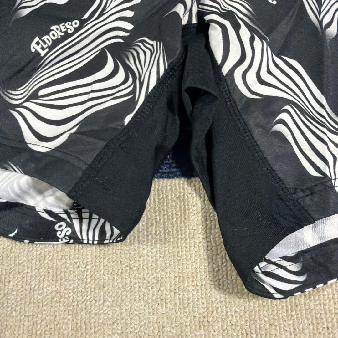 Eldoreso ストライプ柄ショートパンツ