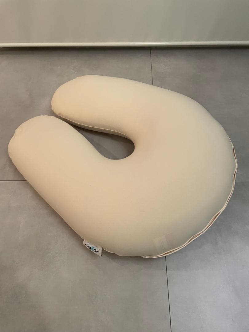 【送料込】yogibo support ヨギボーサポート　クリームホワイト