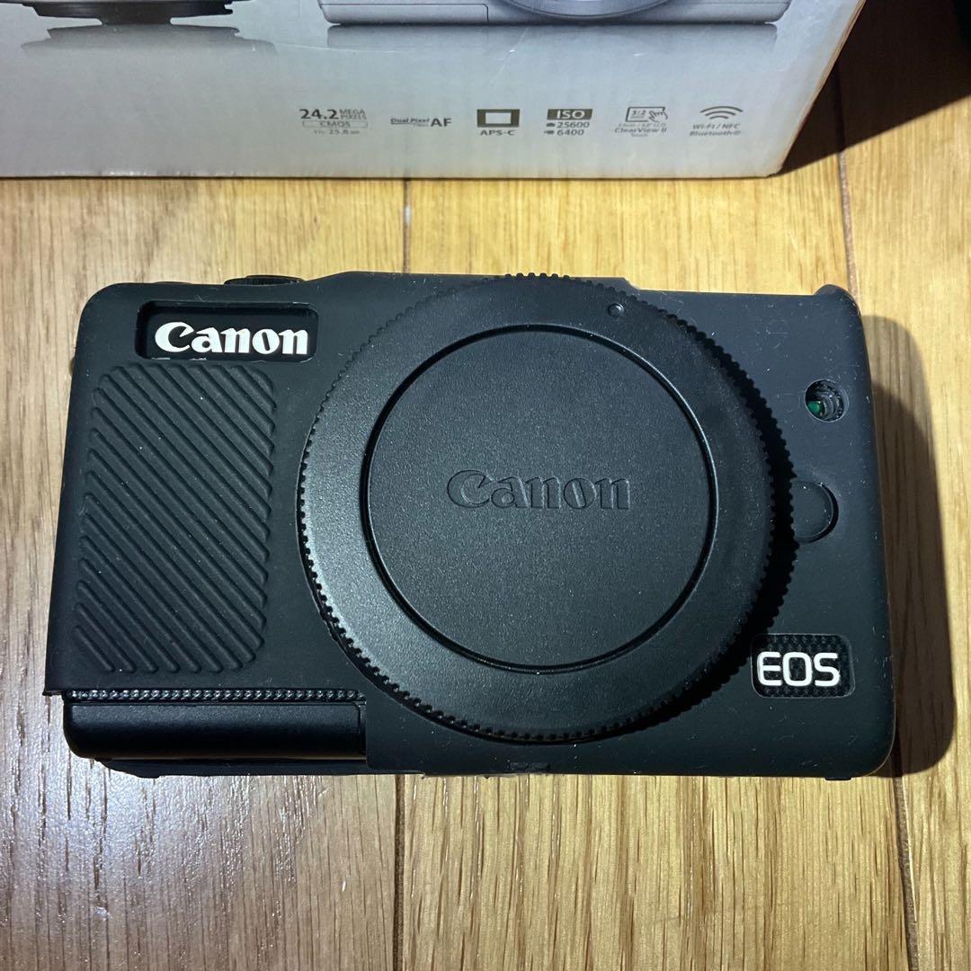 Canon EOS M100 ダブルレンズキット　ブラック　ミラーレスカメラ