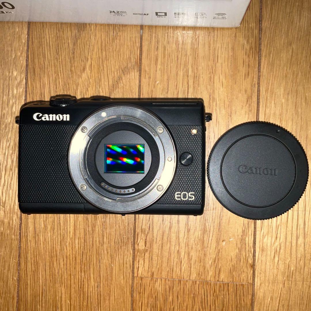 Canon EOS M100 ダブルレンズキット　ブラック　ミラーレスカメラ
