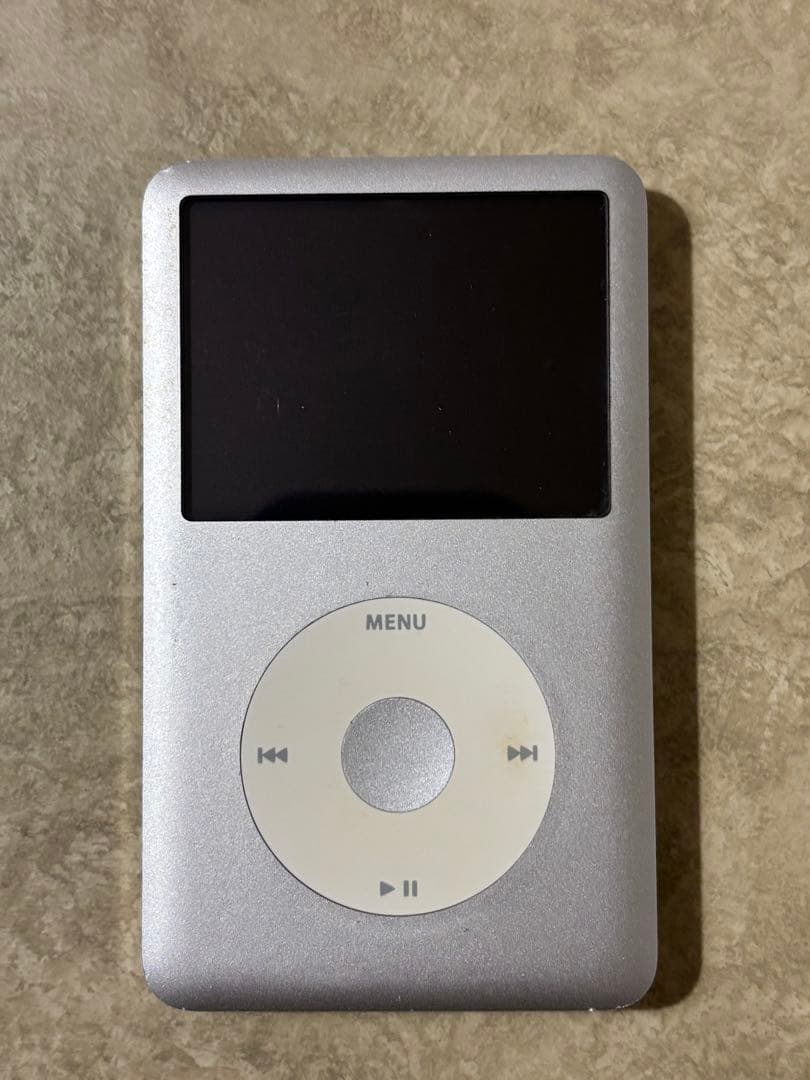 iPod classic 160GB A1238 シルバー ジャンク品