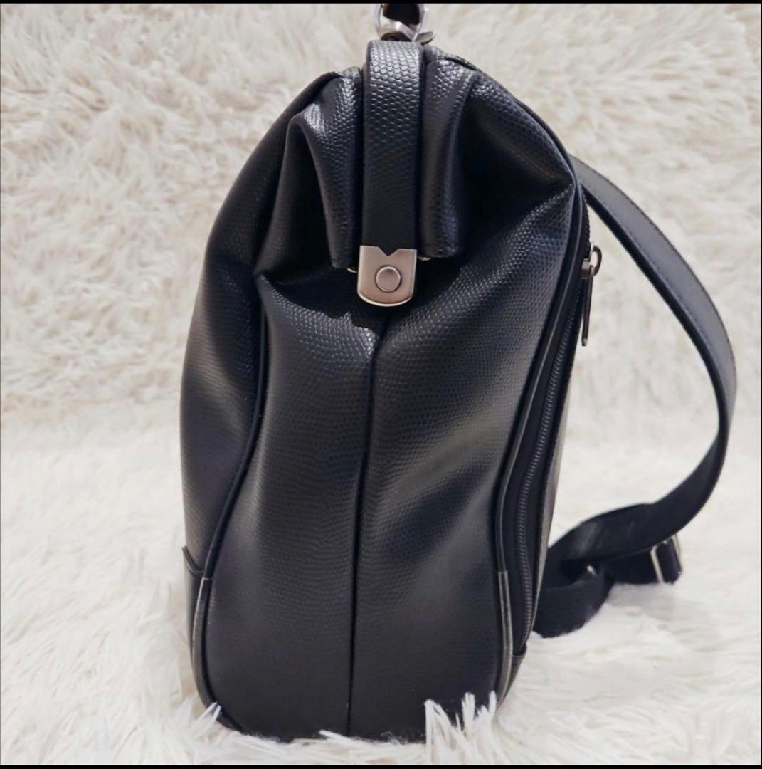 美品 YOUTA ヨータ 豊岡鞄 ダレスバックリュック 横型 2way 黒 鍵付