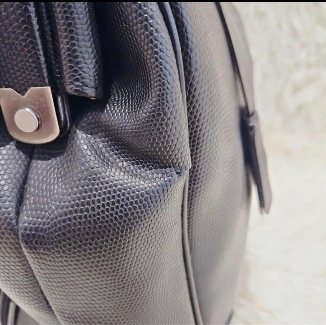 美品 YOUTA ヨータ 豊岡鞄 ダレスバックリュック 横型 2way 黒 鍵付