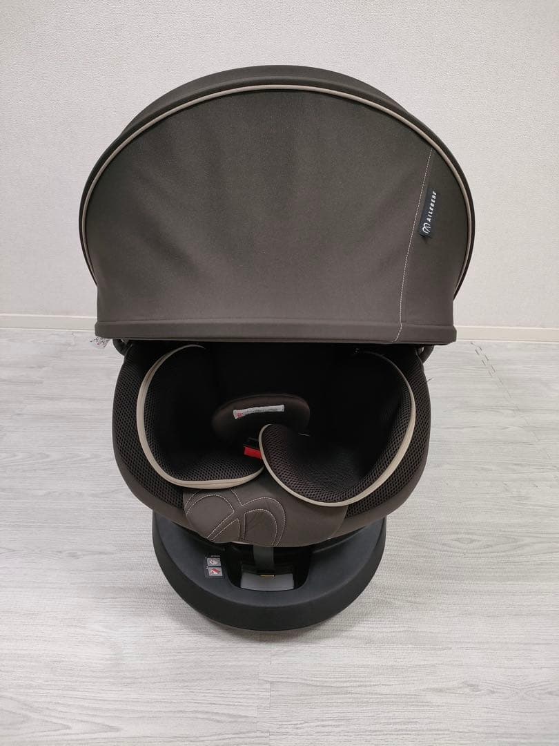 美品　AILEBEBE エールベベ　グランブラウン　クルット 5i グランス