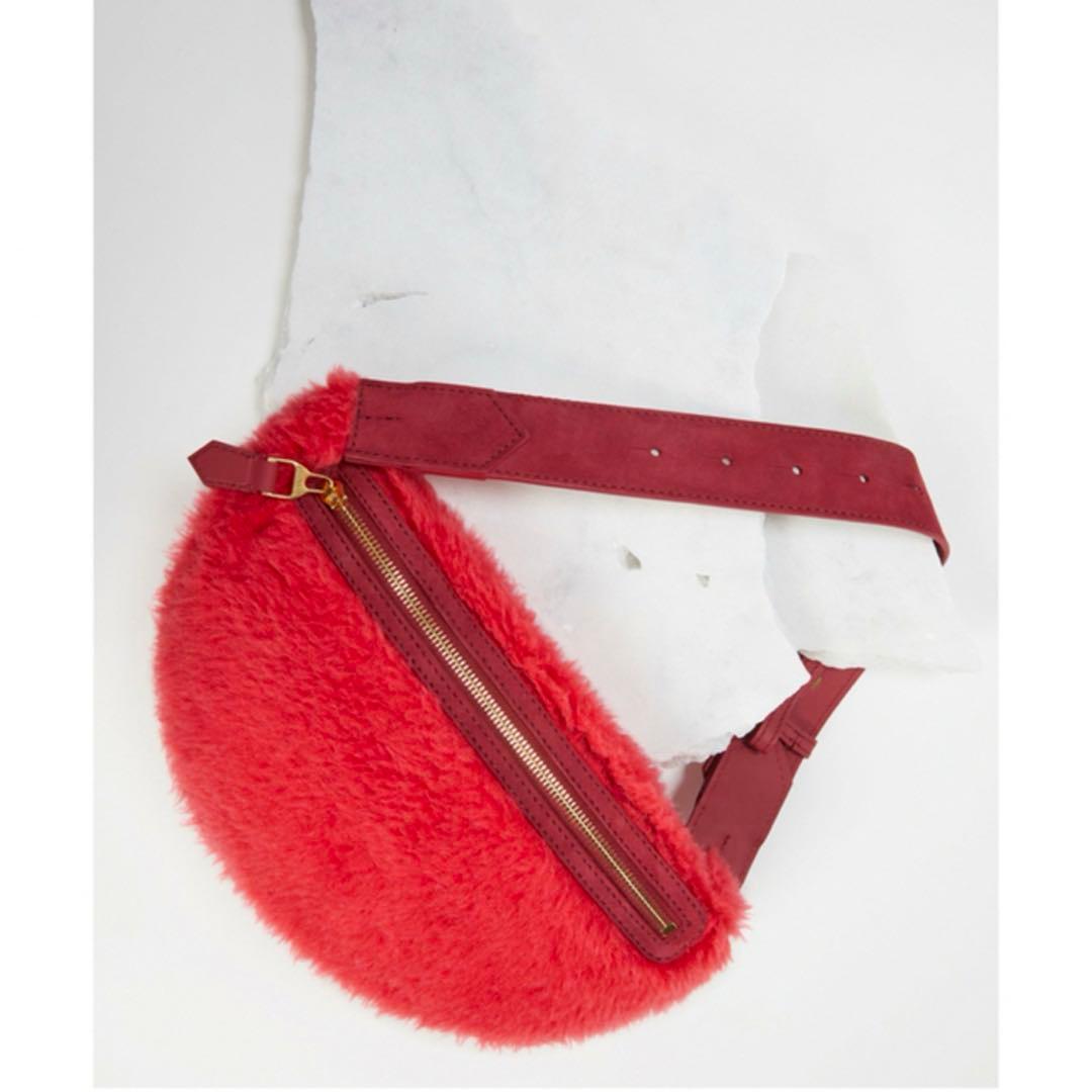 Max Maraテディ ボディバッグ