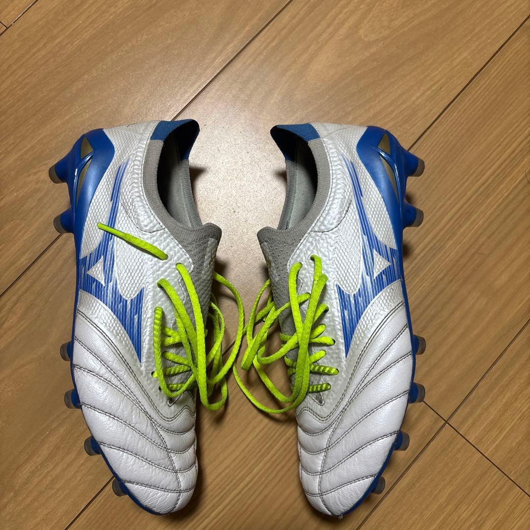 モレリアネオ4βeliteサッカーシューズ・スパイク ホワイト/ブルー