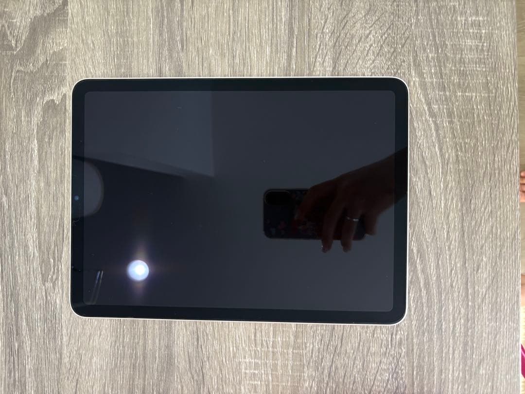 即購入OK美品　ほぼ使わず　iPad Air 本体　第５世代　iPad Air