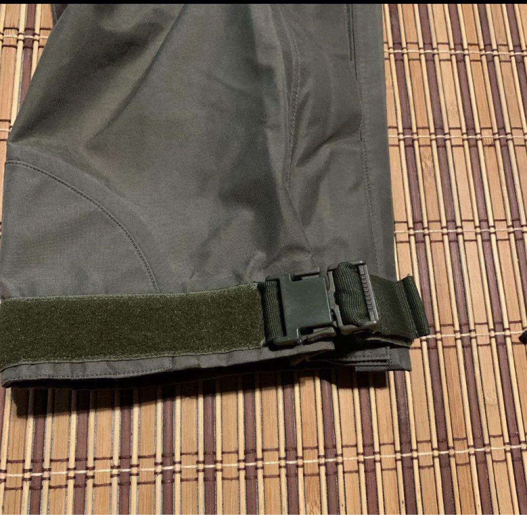 希少 オーストリア軍 ゴアテックスパンツ