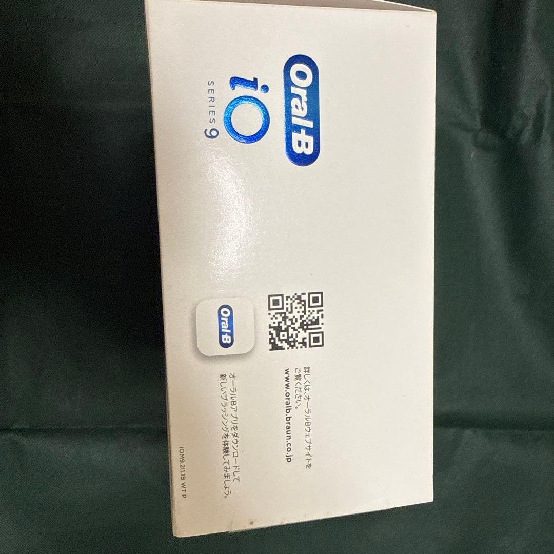 Oral-B iO Series 9 ホワイト・アラバスター 本体
