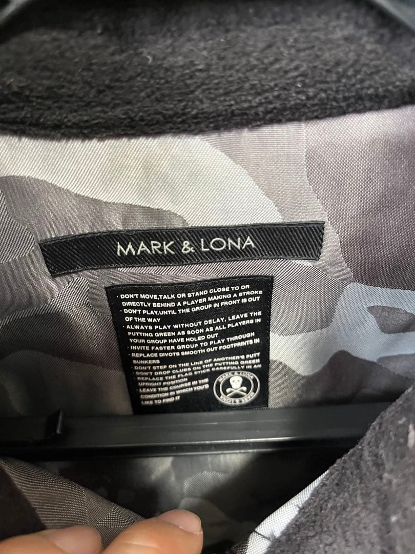 MARK & LONA カモフラージュ ダウンベスト