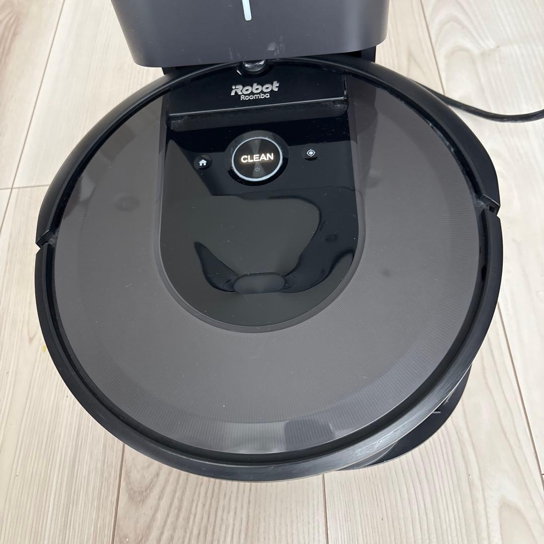 iRobot Roomba ルンバ i7+とクリーンベース ロボット掃除機
