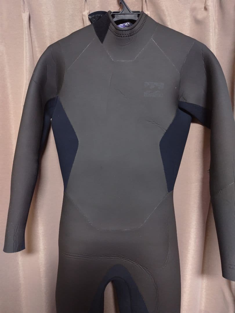 BILLABONG 3/3mmセミドライ ウェットスーツ　MLサイズ