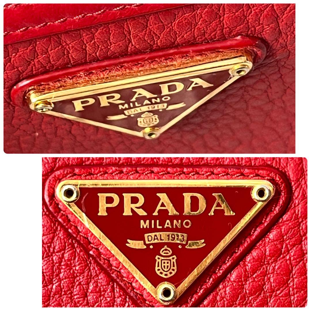 極美品✨PRADA ラウンドファスナー　三角ロゴ　シボレザー　レッド　レディース