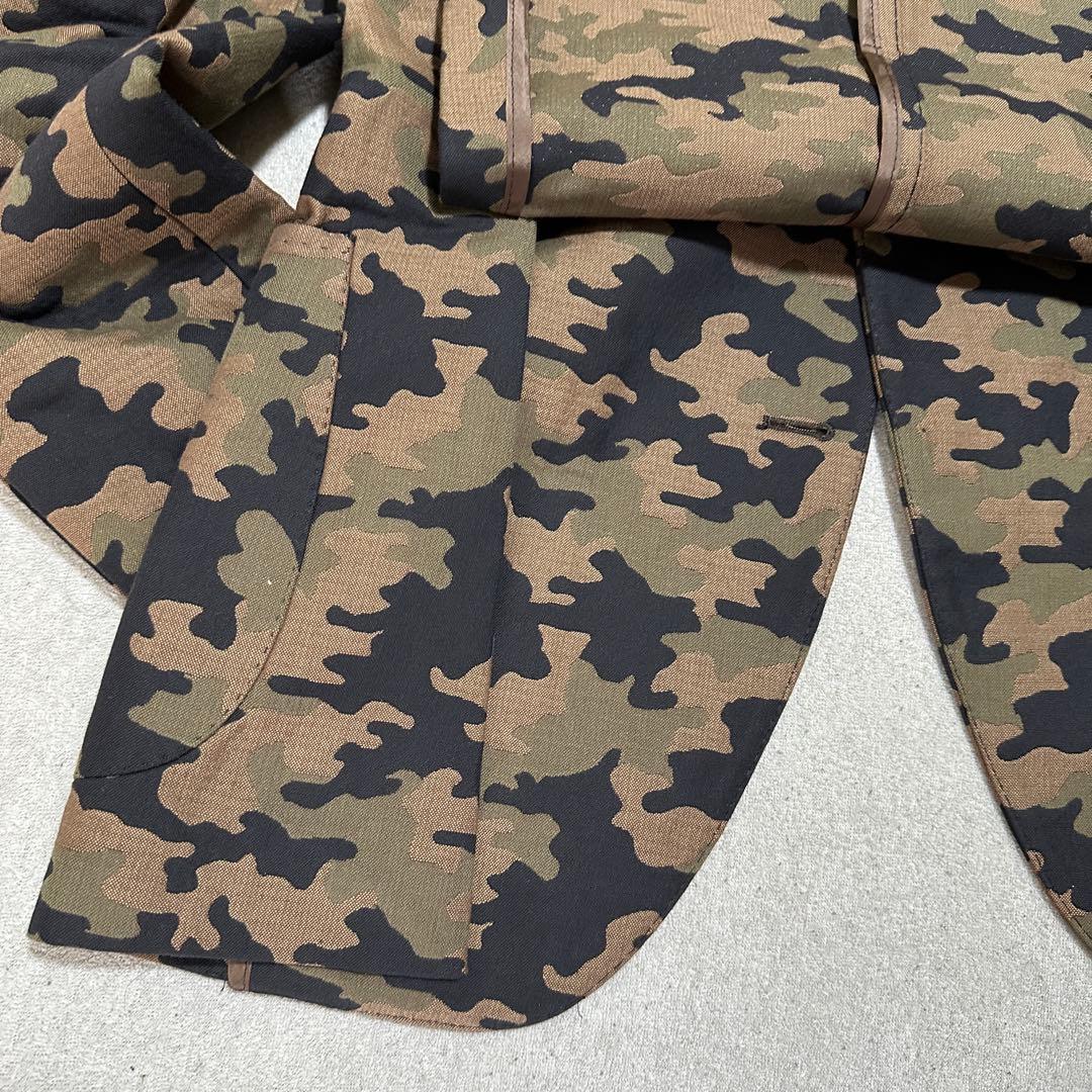 新品・ブートニエール付✨　44(S) 迷彩　タリアトーレ　アンコンジャケット　茶