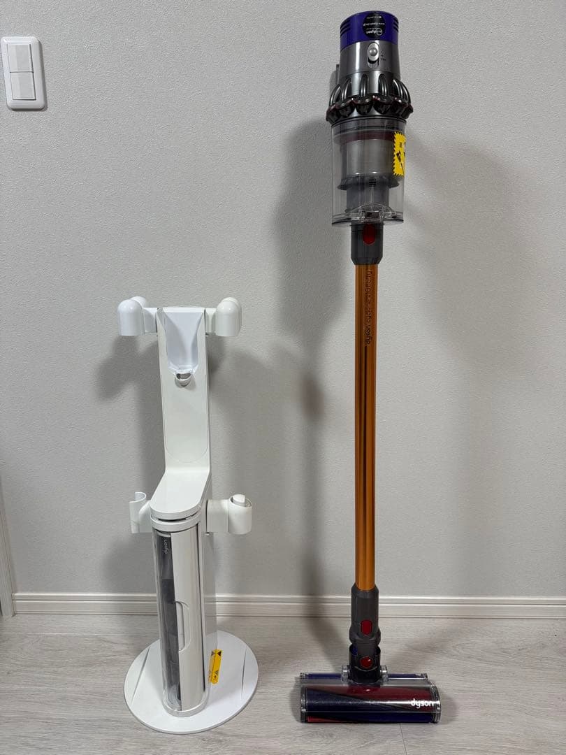 ジャンク品　Dyson ダイソンV10 フラフィ　ドッグセット