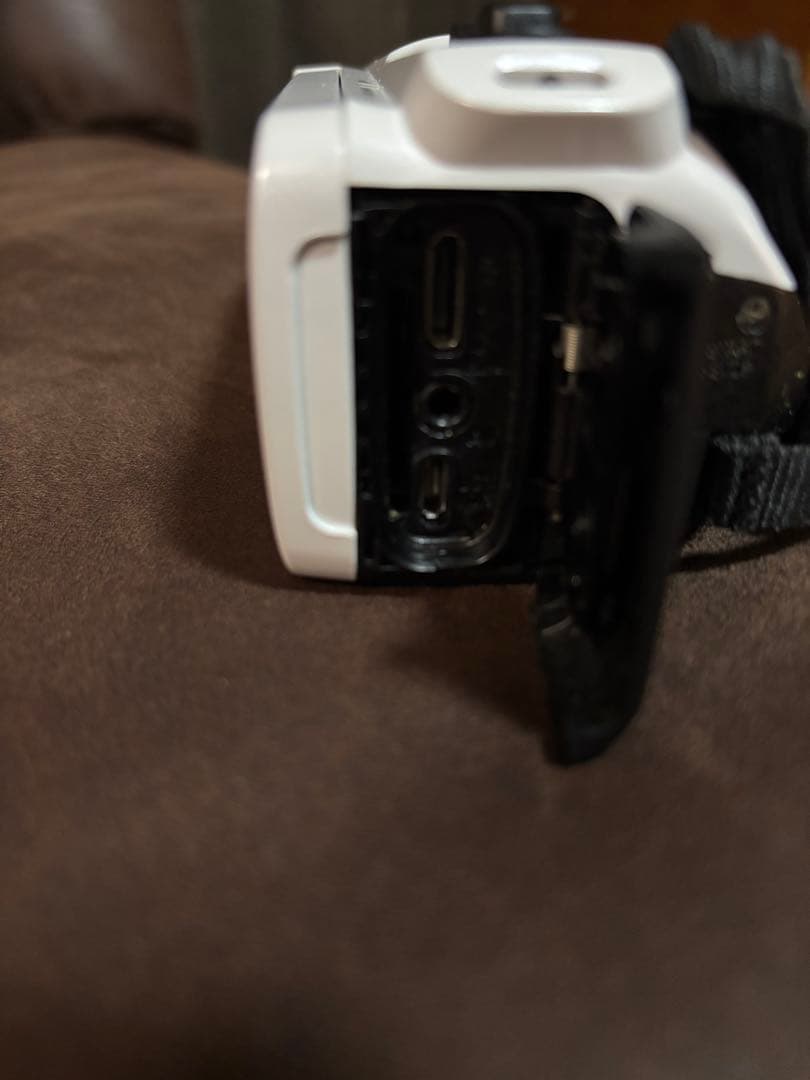 JVC Everio エブリオ GZ-F270-W デジタルビデオカメラ