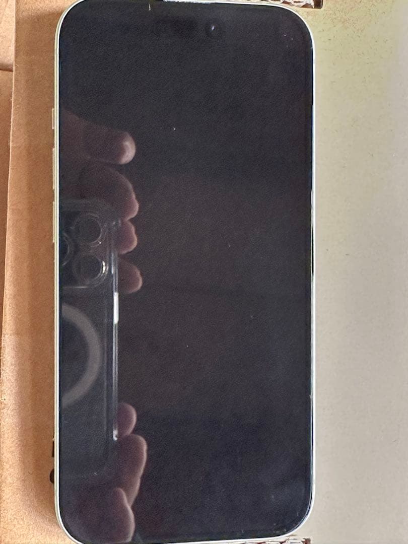 iPhone15 グリーン 128GB