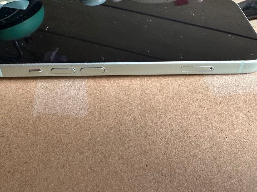 iPhone15 グリーン 128GB