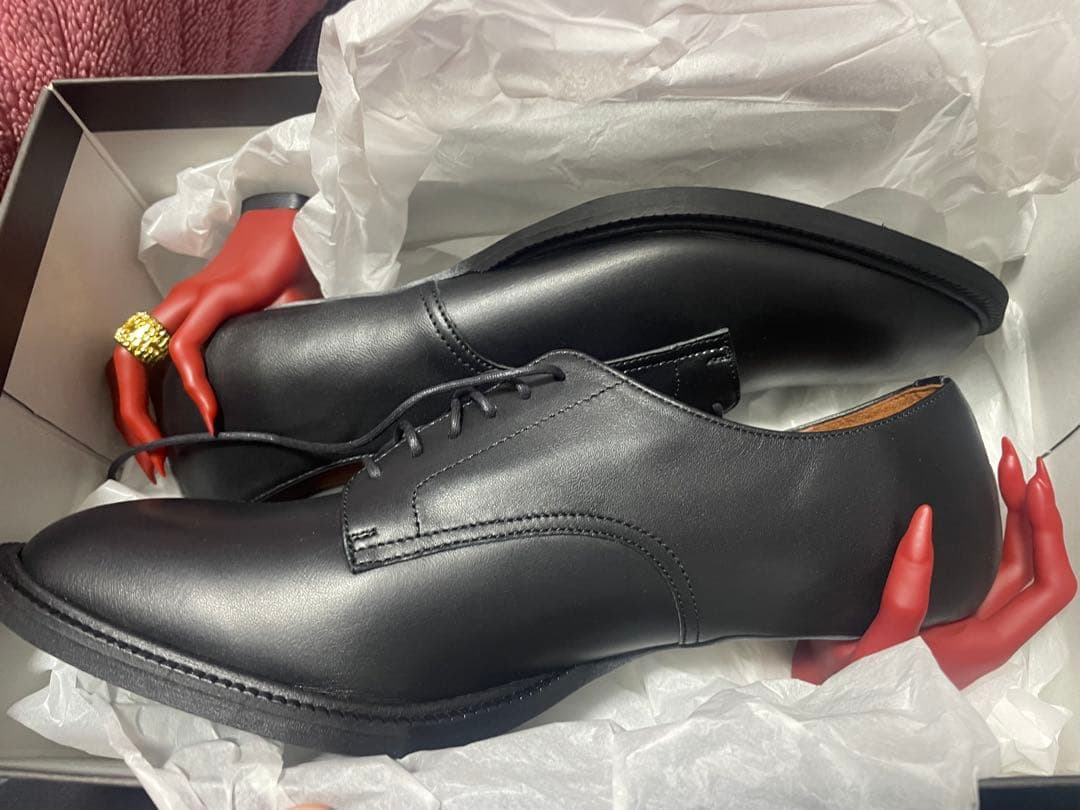 <さいさいさん専用>惹きずり込まれる運命のドレスシューズ　black×red