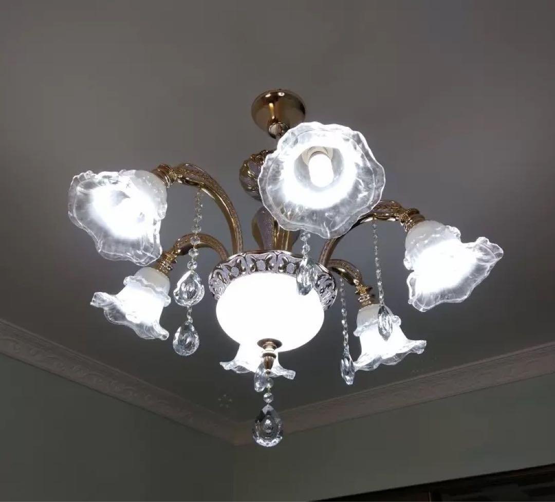 み*ん様 ゴールドクリアシャンデリア 6灯