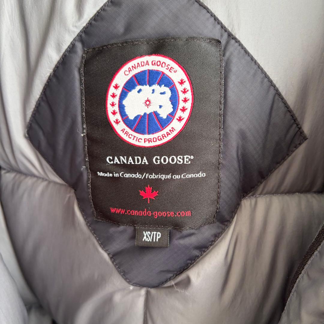 【美品✨希少】カナダグース　マウンテニアジャケット　ダウン　黒　M相当　ダウン