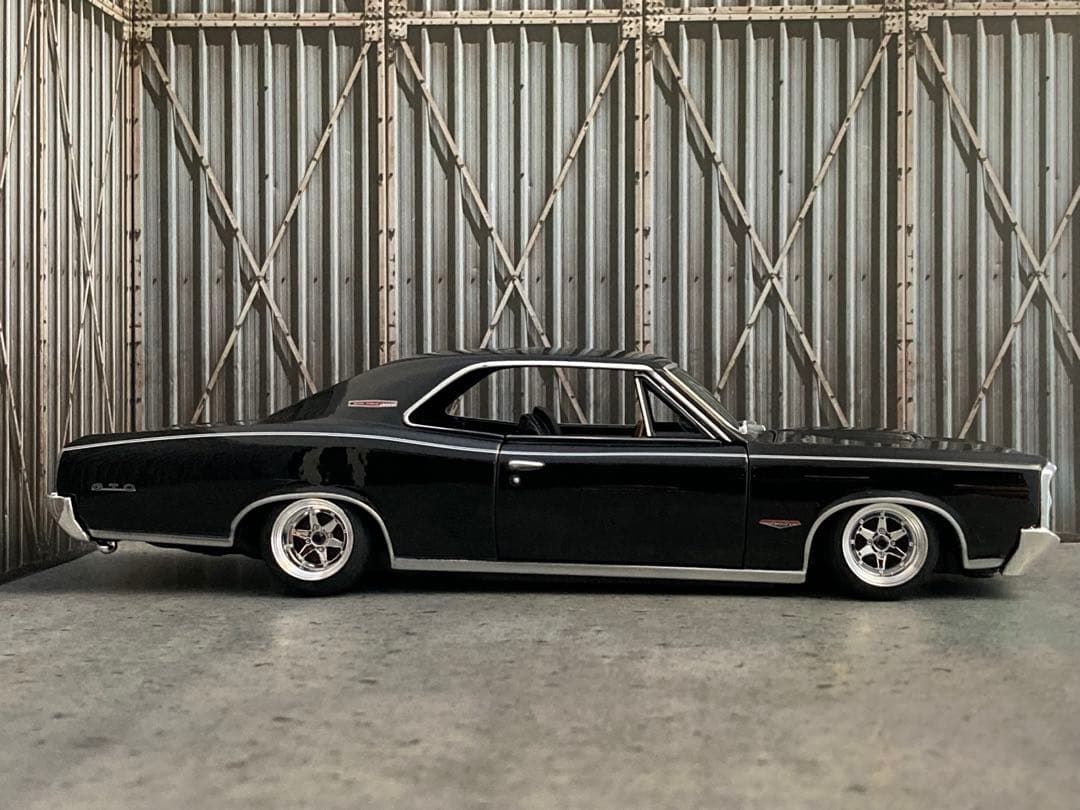 1/24 1966年型ポンティアックGTO（カスタム品）