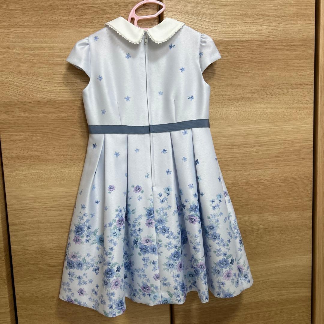 フラワープリントドレス