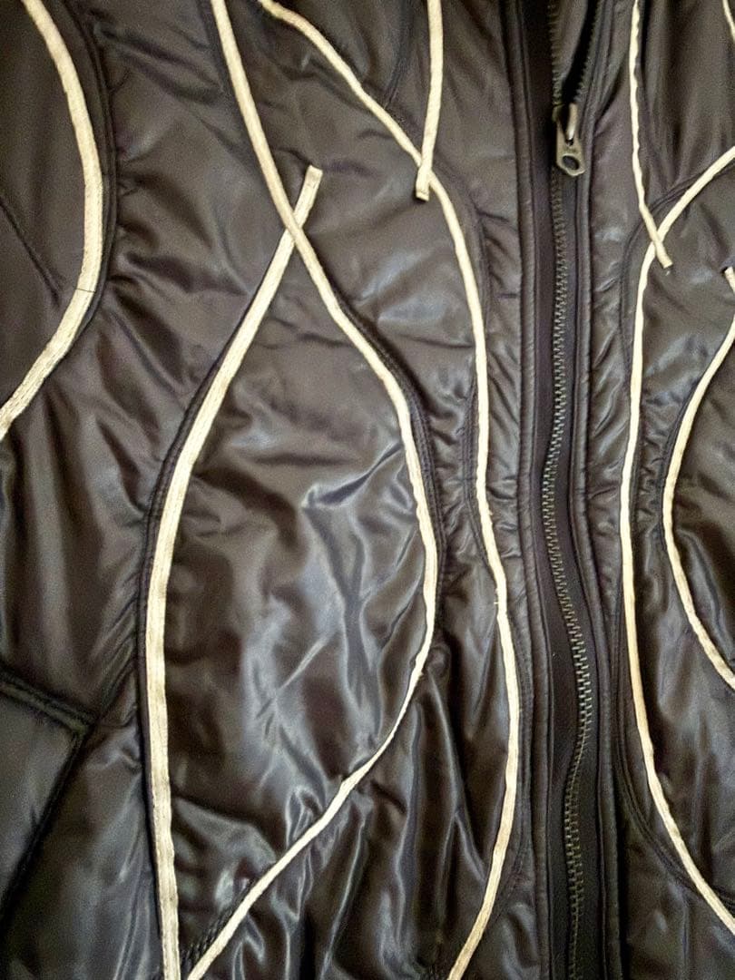 イッセイミヤケ　ファー付きネイビージャケット