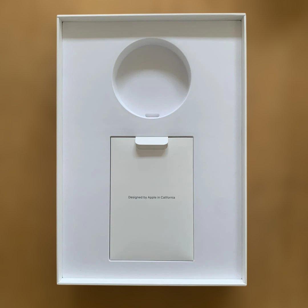 Apple iPad 第７世代 Wi-Fi+Cellular 32GB シルバー