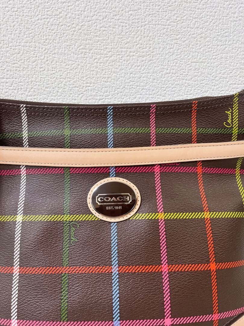 極美品★COACH コーチ ショルダーバッグ 斜め掛け PVC×レザー チャーム