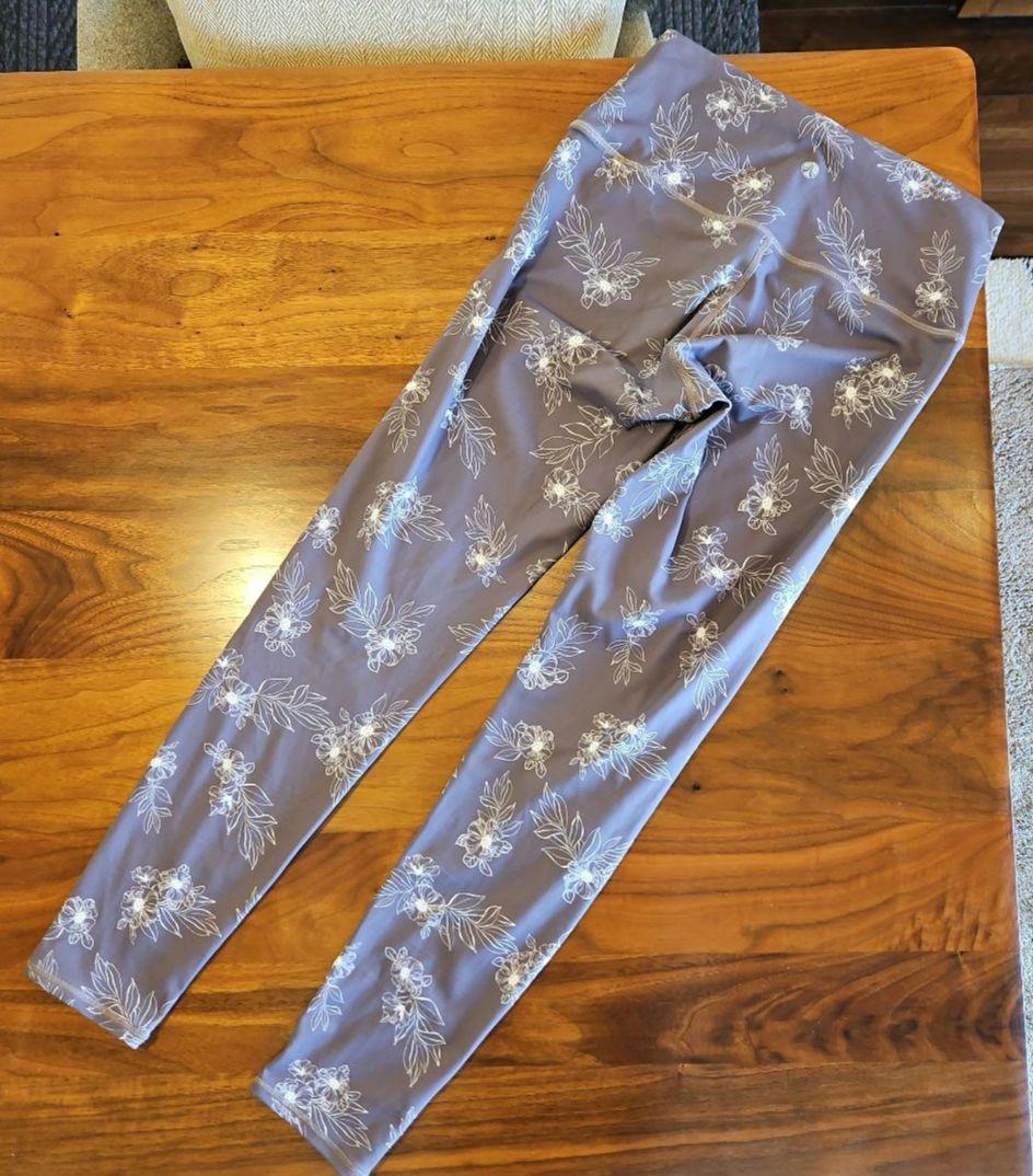 スカーラ　フラワープリントヨガウエア　M　ピンクブラウン　3点セット