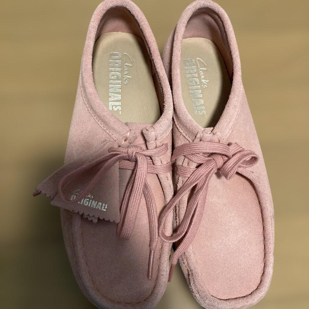 希少クラークス　ワラビー　ピンク23.5cm