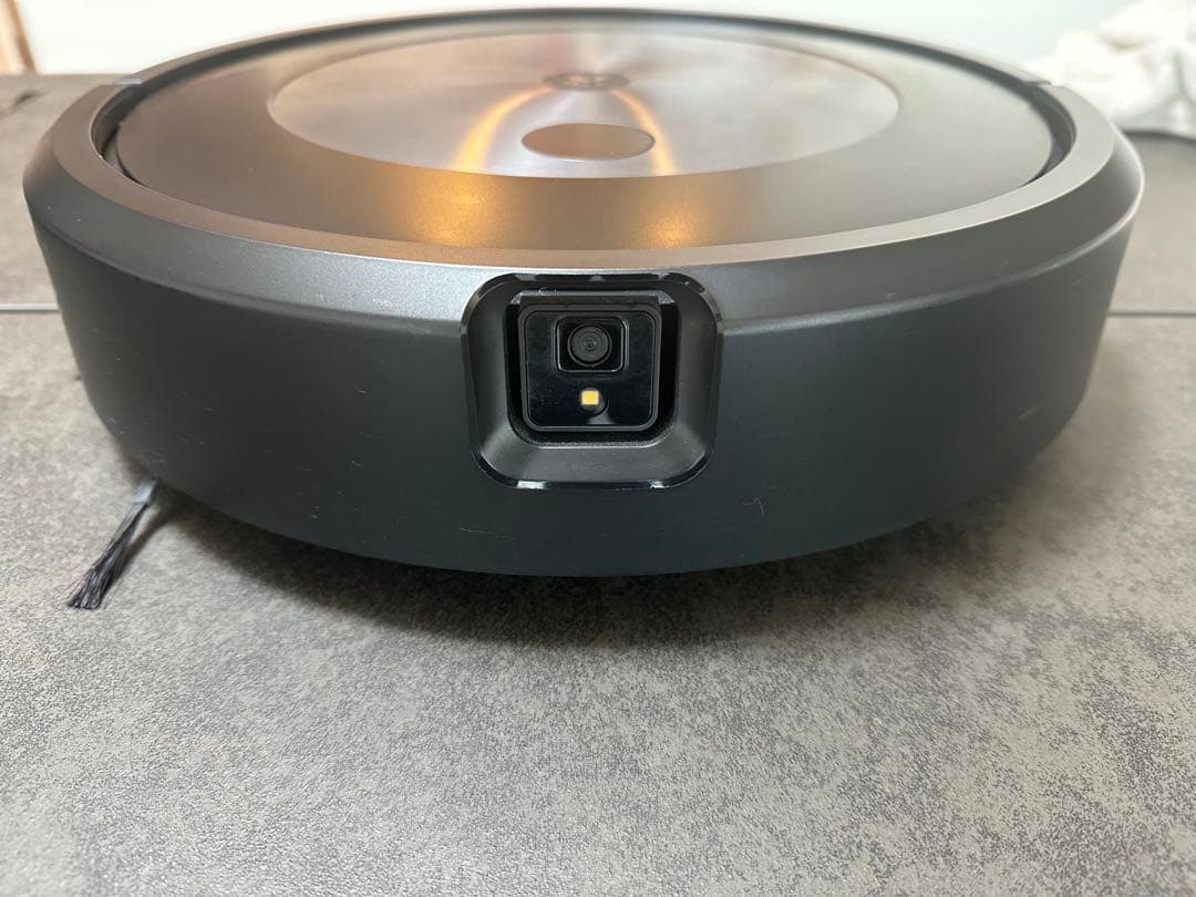 iRobot Roomba j7+ロボット掃除機