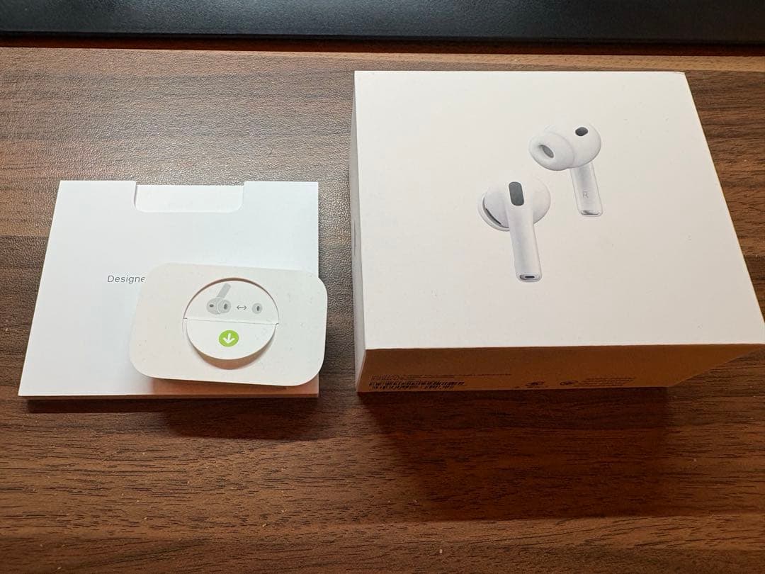 AirPods Pro3 ホワイト 右耳➕充電ケース付き