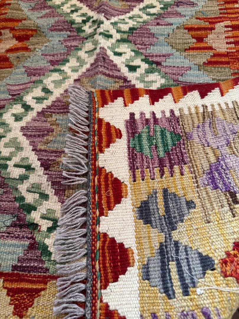 Vol.4アフガニスタン　遊牧民　手織りキリム　アクセントラグ　120×88①