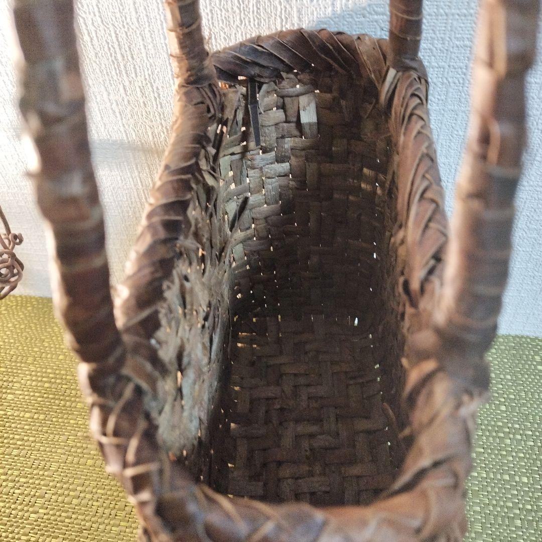 胡桃の皮網代編み籠バック約横19高さ20幅8