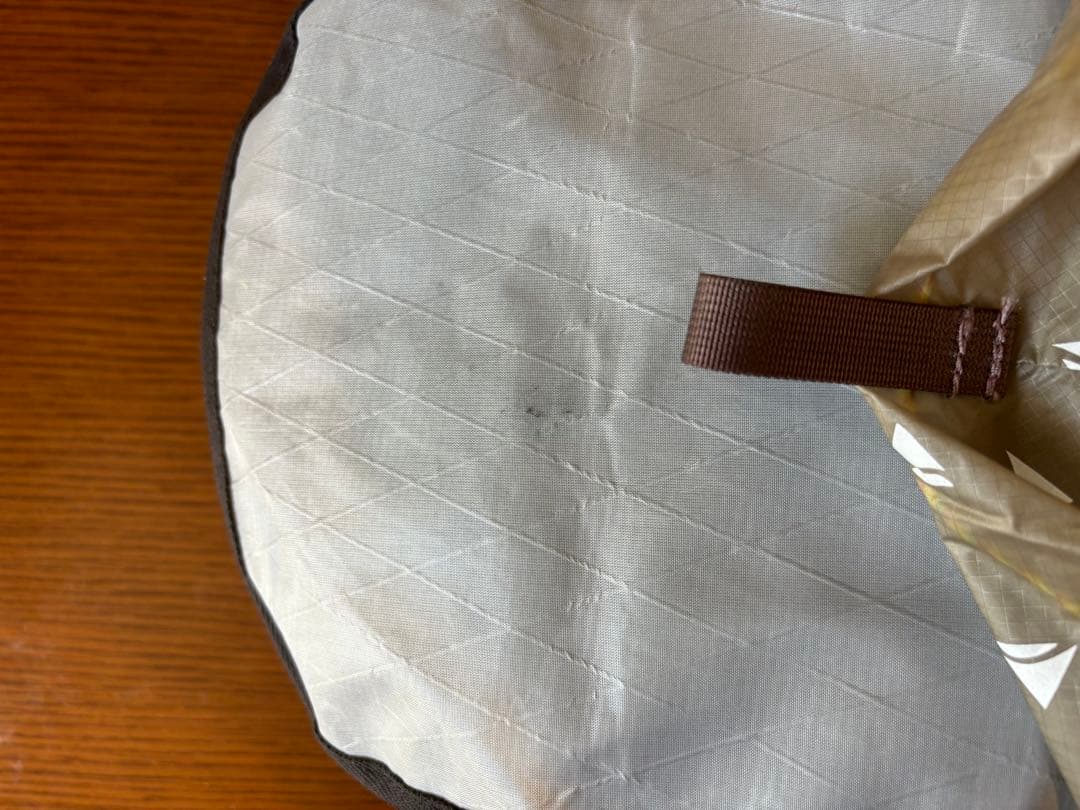 RawLow Mountain Works Bike’n Hikeフロントバッグ