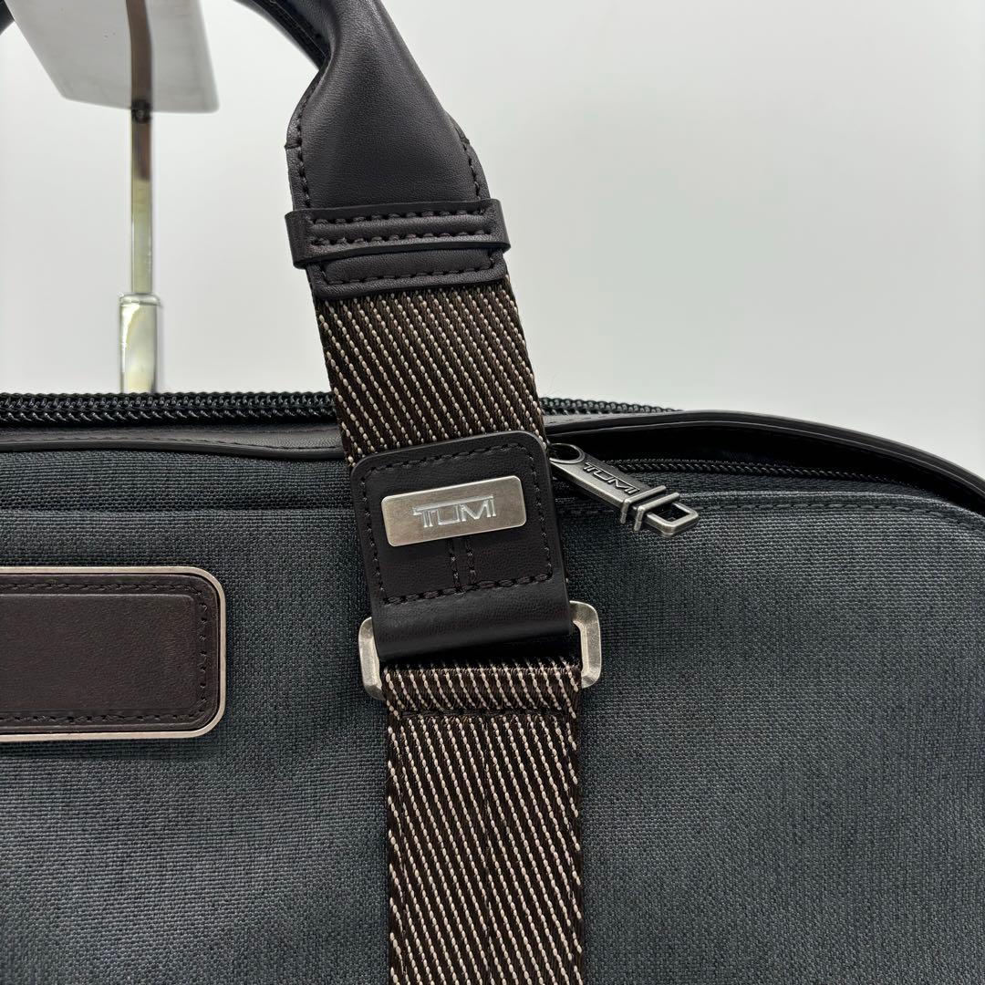 新品同様✨TUMI アンドリュース スリム ブリーフケース 222390AT2