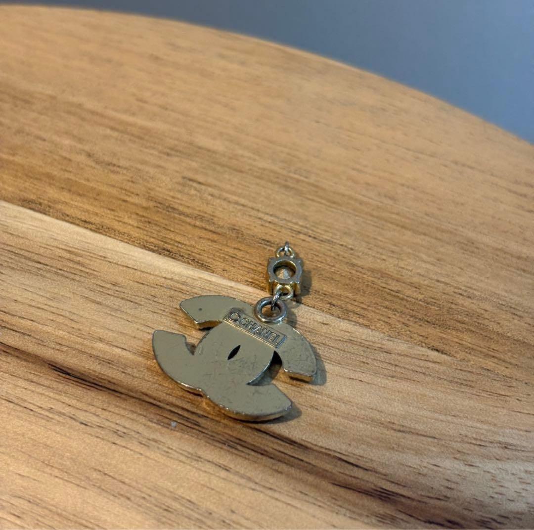 CHANEL ロゴチャーム ネックレストップ