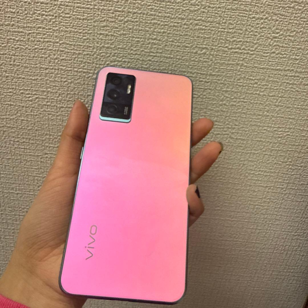 Vivo スマートフォン トリプルカメラ