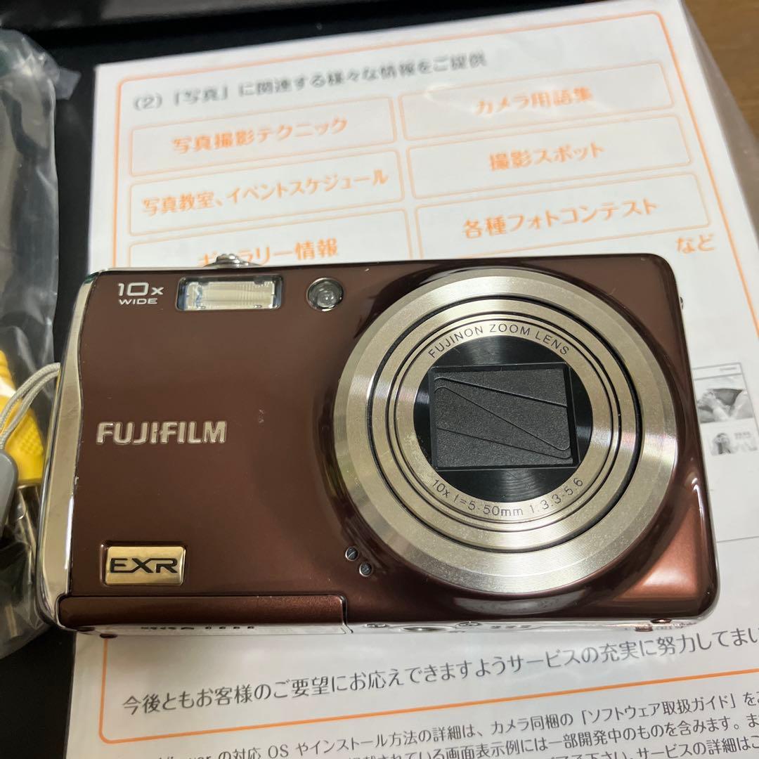 FUJIFILM FINEPIX F70 EXR ブラウン