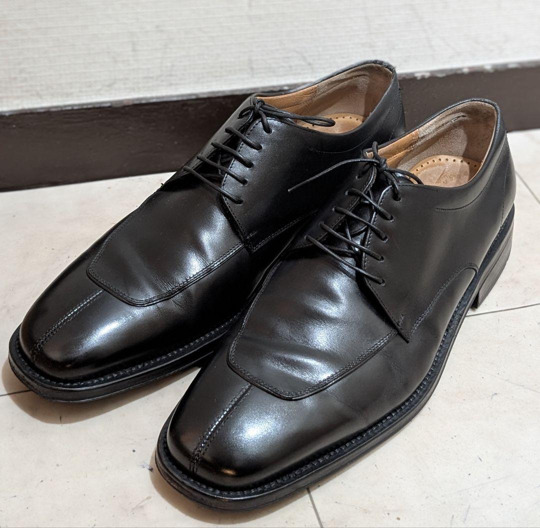 【美品・保存袋付】フェラガモ Uチップ 8 2E (26cm) 外羽根 黒