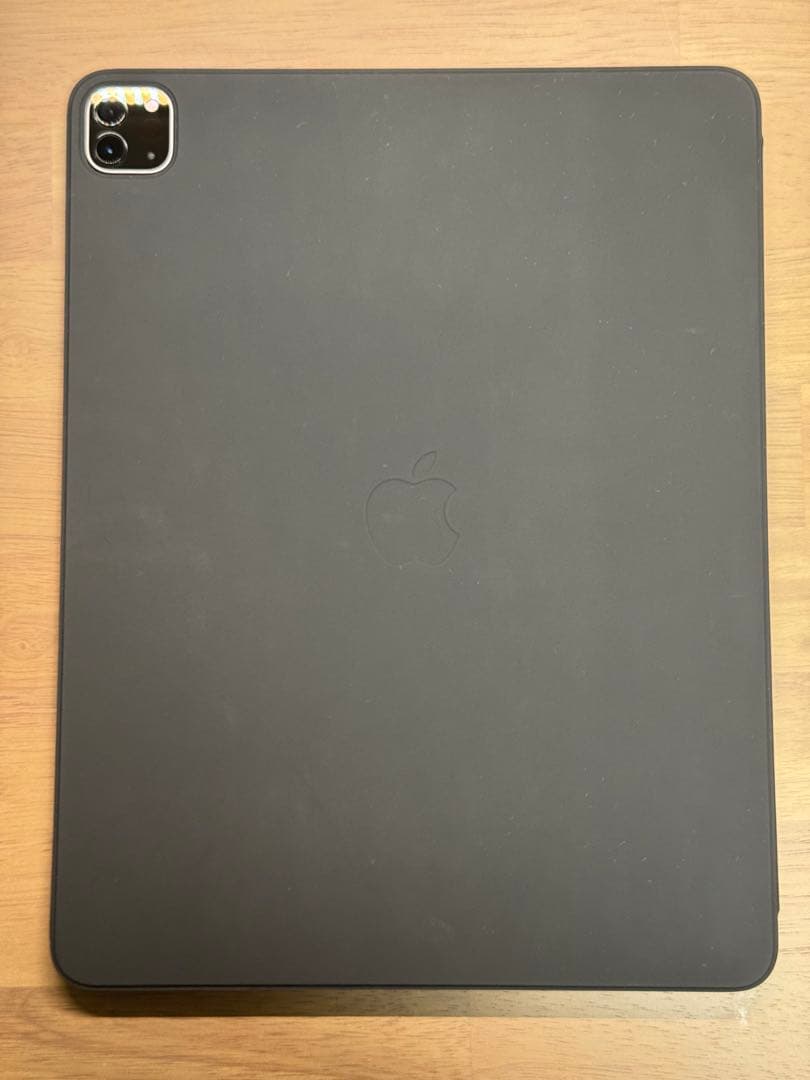iPad Pro (M2) 12.9インチ セルラーモデル・ケース付き