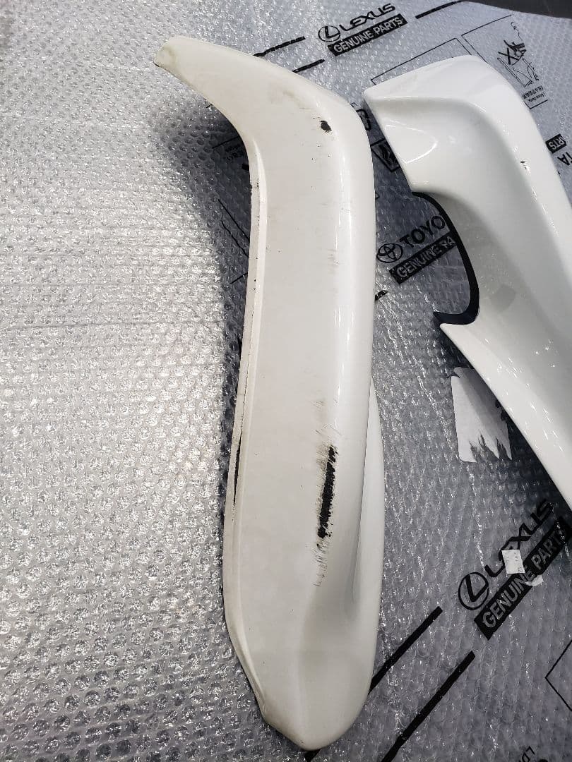 レクサス純正 20系IS 後期 Fスポーツ？フロントリップ エアロ⭐希少⭐中古