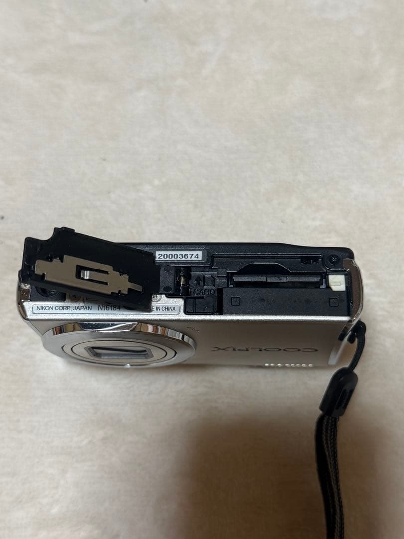 デジタルカメラ Nikon COOLPIX S620