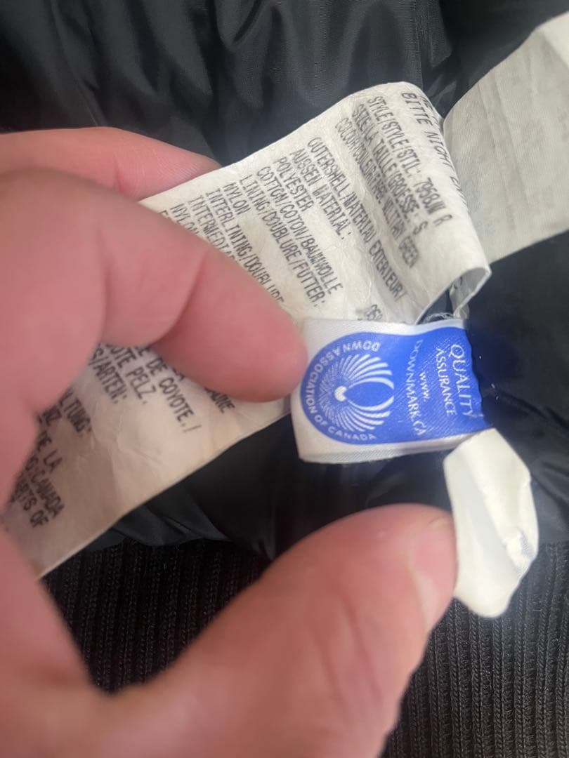 カナダグースダウンジャケット　ラブラドールボンバー