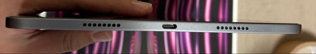 おまけ付き　Apple iPad Pro 11インチ　モデル第4世代　本体