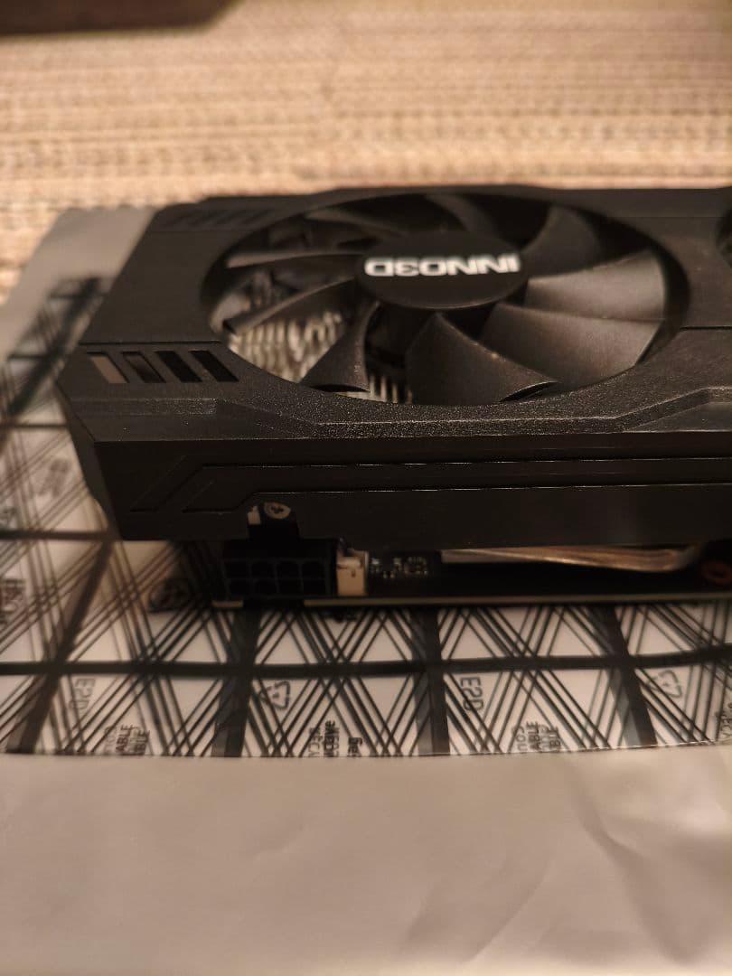グラフィックボード・グラボ・ビデオカード INNO3D GTX 1660 SUPER Twin X2 6GB GDDR6